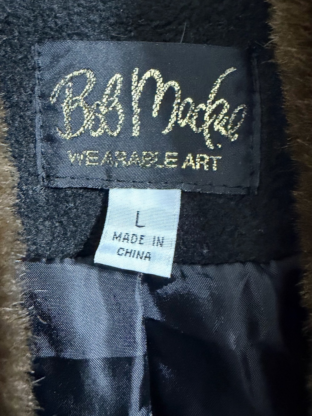 Bob Mackie Wearable Art Black Fleece Embroidered Vest Faux Fur Collar Large - Picture 6 of 8